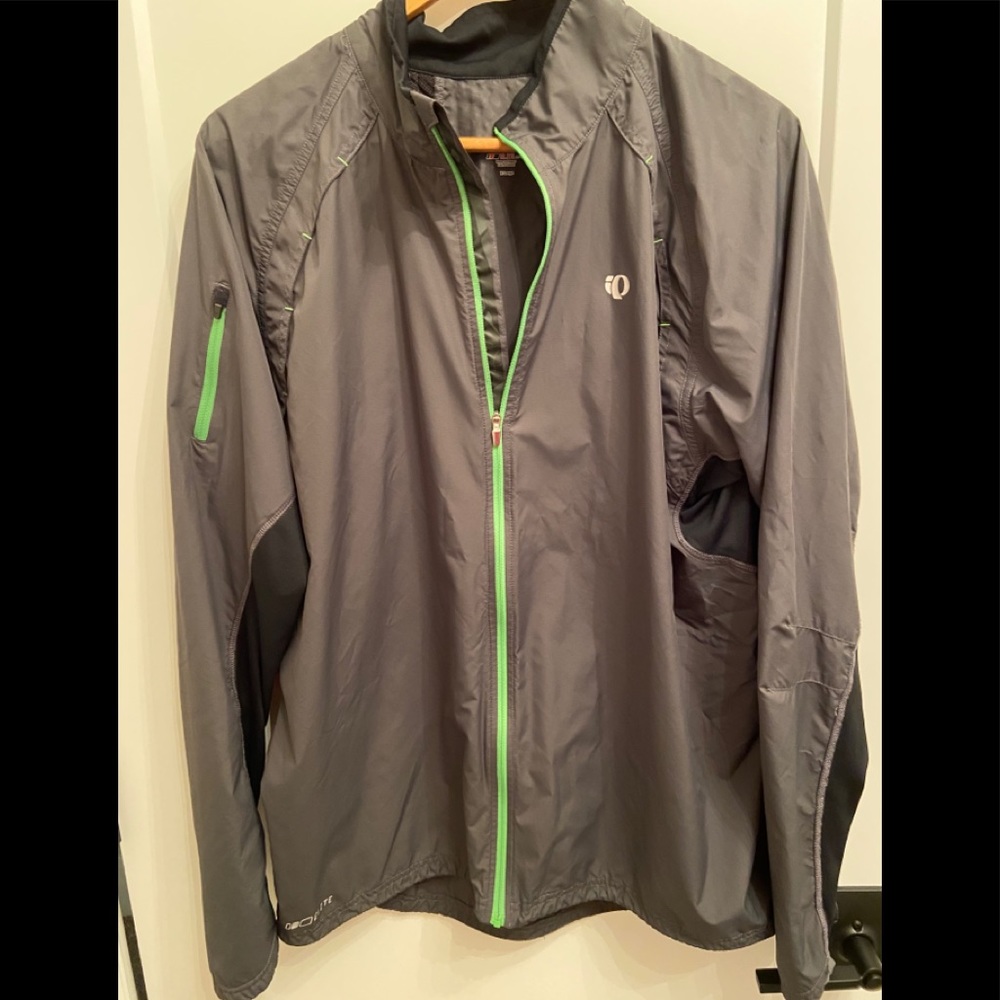 Men’s xl pearl Izumi zip running jacket. EUC.